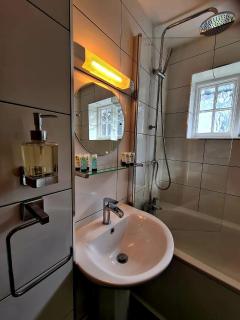 The St Crispin Inn - 7