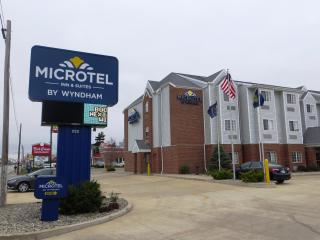 Microtel by Wyndham South Bend Notre Dame University - South Bend - 9