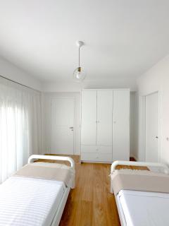 Mevin's Portside Apartment - Saranda - 5