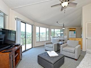 Treehouse Bungalow With Community Poolhot Tub 16 - Lakeway - 8