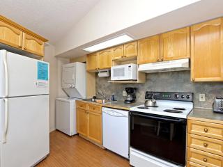 Treehouse Bungalow With Community Poolhot Tub 16 - Lakeway - 4