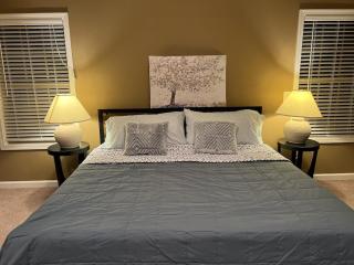 Five Stars Luxury Home - Clarksville - 0