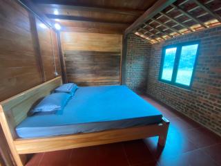Ha Giang Lake View House - 4