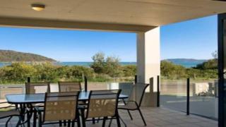 Luro 2 - Waterfront Luxury - Ettalong Beach - 9
