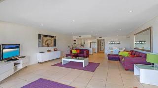 Luro 2 - Waterfront Luxury - Ettalong Beach - 7