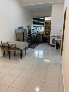 Homestay Dafinah with swimming pool - 5