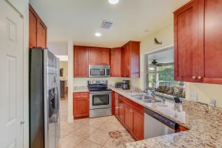 Fun In The Sun: Canal Access - Cape Coral - 2