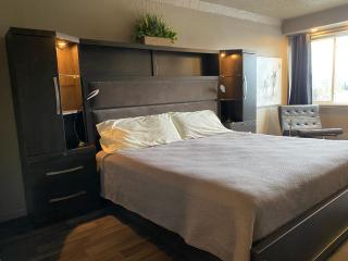 Travelodge by Wyndham Drummondville - Drummondville - 9