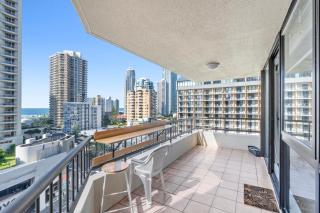 Cosmopolitan - Hosted by Coastal Letting - Gold Coast - 0