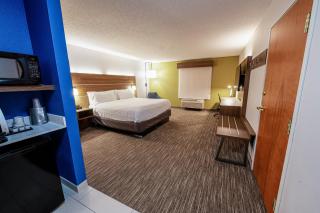 Holiday Inn Express Hotel & Suites Goshen by IHG - 1