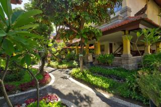 Royal Hotel and Villa Bali - Legian - 3