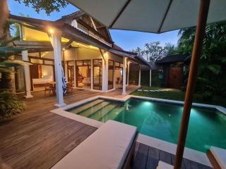 Savvy Villa, a Tranquil Oasis & Walk to the Beach - Seminyak - 0