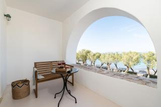 Eden Kythira - 4
