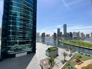 Manzil - Luxurious Studio Near Downtown Dubai with large balcony and Dubai Canal Views - Dubaï - 6