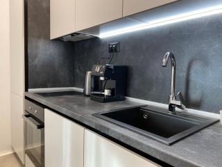 Top Central Supreme Apartment next to NDK - Sofia - 5