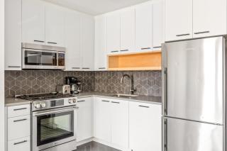 E Village 1BR w WD Elevator Gym NYC-889 - New York - 4