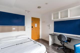 Destiny Student - Holyrood (Brae House) - Edimburgo - 2