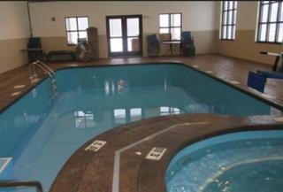 Comfort Inn & Suites - Caldwell - 9