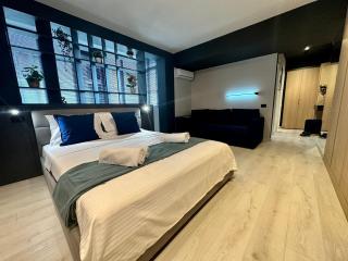 Luxury by Magic Apartments - Bucharest - 4