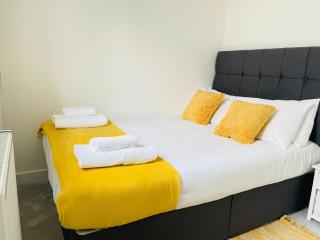 City Centre, Sleeps 7, Stunning Views & Parking, Interconnected Rooms LONG STAY WORK CONTRACTOR LEISURE, DIAMOND PENTHOUSE - Chesterton - 5
