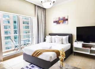 RH- Contemporary Living, Studio, Near Burj Khalifa - Dubai - 9