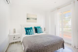Modern apartment with terrace - Marbella - 2