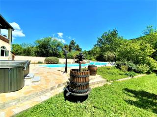 Gîte et chambre d'hôtes LE MERCOIRE, piscine chauffée et jacuzzi - Aubenas - 9