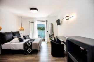 A & B Minimal Suite ΙΙ with Sea View in Argostoli - Argostoli - 5