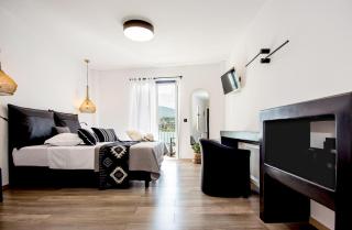 A & B Minimal Suite ΙΙ with Sea View in Argostoli - Argostoli - 6
