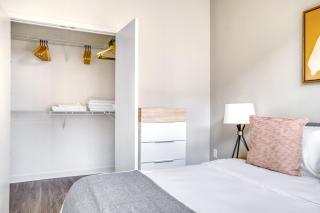 H St 1BR w Rooftop Pool Gym nr Metro WDC-509 - 2