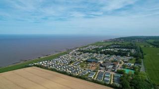 Luxury 6 Berth Lodge With Wifi At Broadland Sands In Suffolk Ref 20011Cv - Hopton on Sea - 7