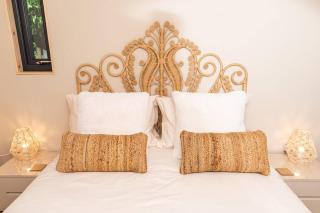 Gingerbread Lodge - Torquay - 8