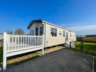 Stylish 6 Berth Caravan At California Cliffs With Decking In Scratby Ref 50056K - 9