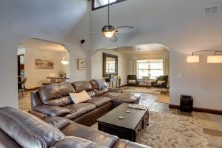Spacious Wellington Vacation Rental - Private Pool - Wellington - 8