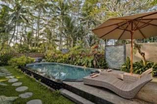 Ratni Ubud Villa - Ubud - 0