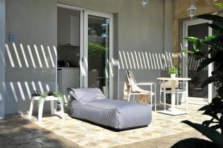 Alekos Luxury Suites - Free 24hr Transformation From To Airport - Artemida - 8