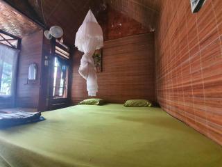Lucky Bamboo'Bungalows-Resto and Orangutan Jungle Trekking Tours - Bukit Lawang - 9