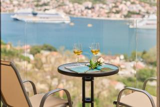 Huge Apartment with Stunning View and Sauna - 9