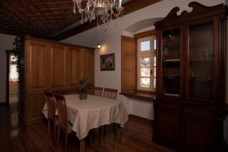 Antoinette Mansion - Hydra - 6