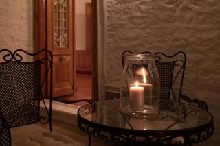 Antoinette Mansion - Hydra - 3
