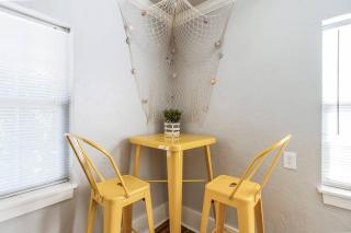 Aloha Beaches - near Uptown 23rd & Asian District - 8