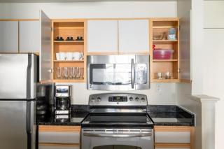 S Beach 2BR w Pool Spa nr ATT Park SFO-322 - 4