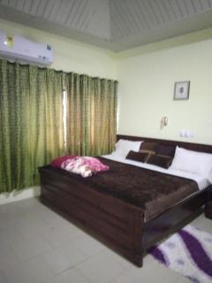 Krobia executive Lodge - Accra - 5