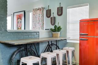 Snuggle Inn - satisfy your wanderlust in Central NW OKC - Oklahoma City - 0