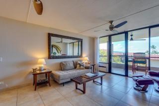 Kona Pacific Top Floor Retreat Ocean View and Pool! - Kailua-Kona - 7