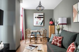 Puerta de Armas Apartments Singular Stays - Siviglia - 2