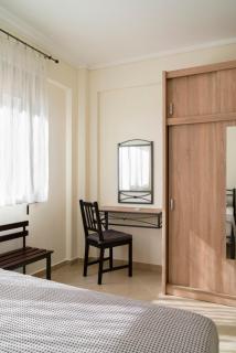 Alexandros Maisonettes & Apartments - 3