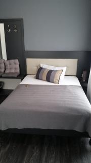 APPART-HOTEL, Röntgenstraße - 5