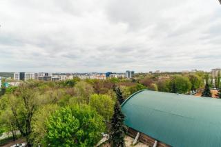 Apartament cu vedere la parc - Chişinău - 2