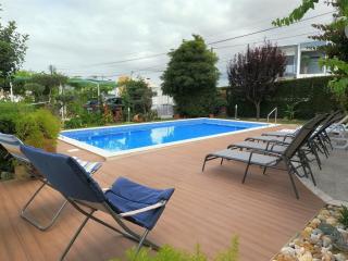 Luxury House with 4 Bedrooms & Pool in Marisol - 6